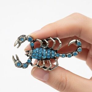 Silver tone Scorpion ring with blue rhinestones Scorpio Zodiac fashion jewelry